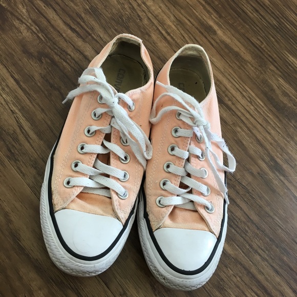 Pink-ish/Orange-ish Converse - Picture 1 of 4